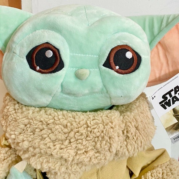 Star Wars Limited Edition Baby Yoda Door Greeter 21" Standing Plush Doll NEW - Picture 2 of 7